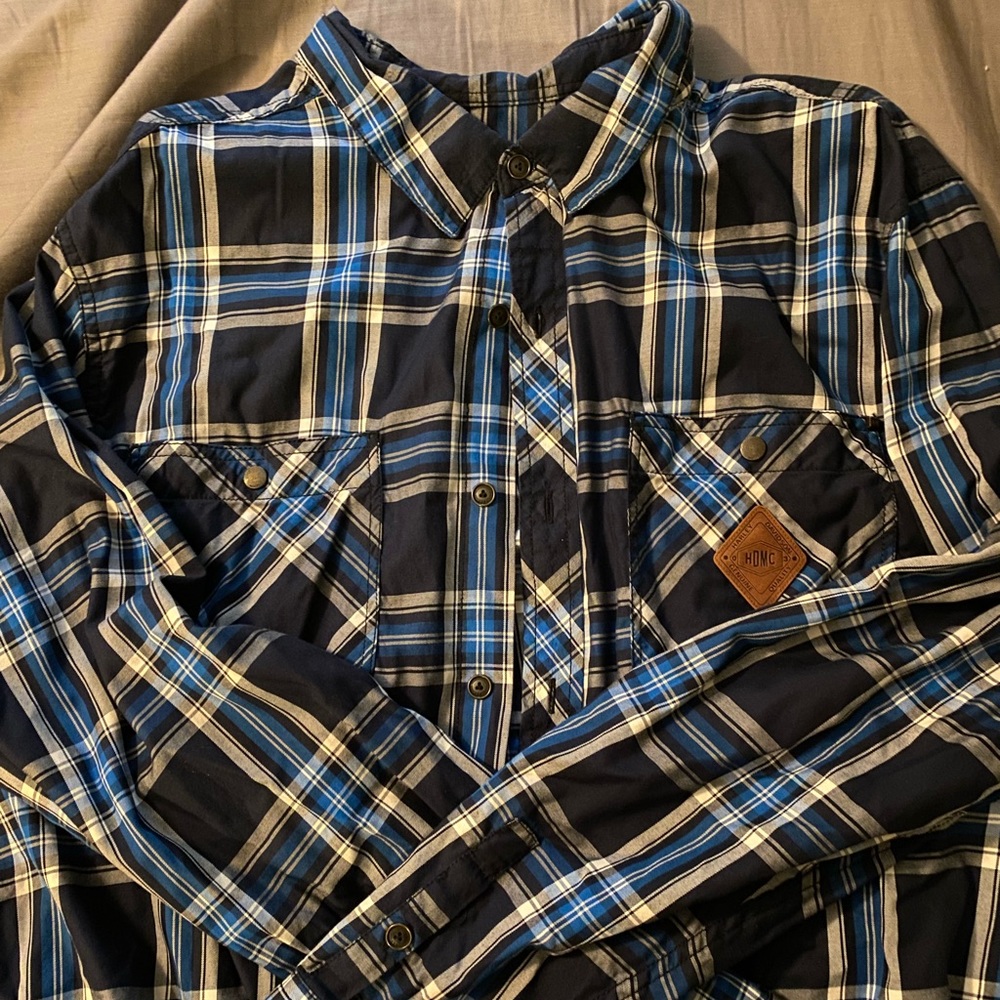 Harley Davidson button down shirt. Size 2XL.